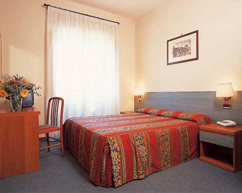 Hotel Stella Рим Екстериор снимка