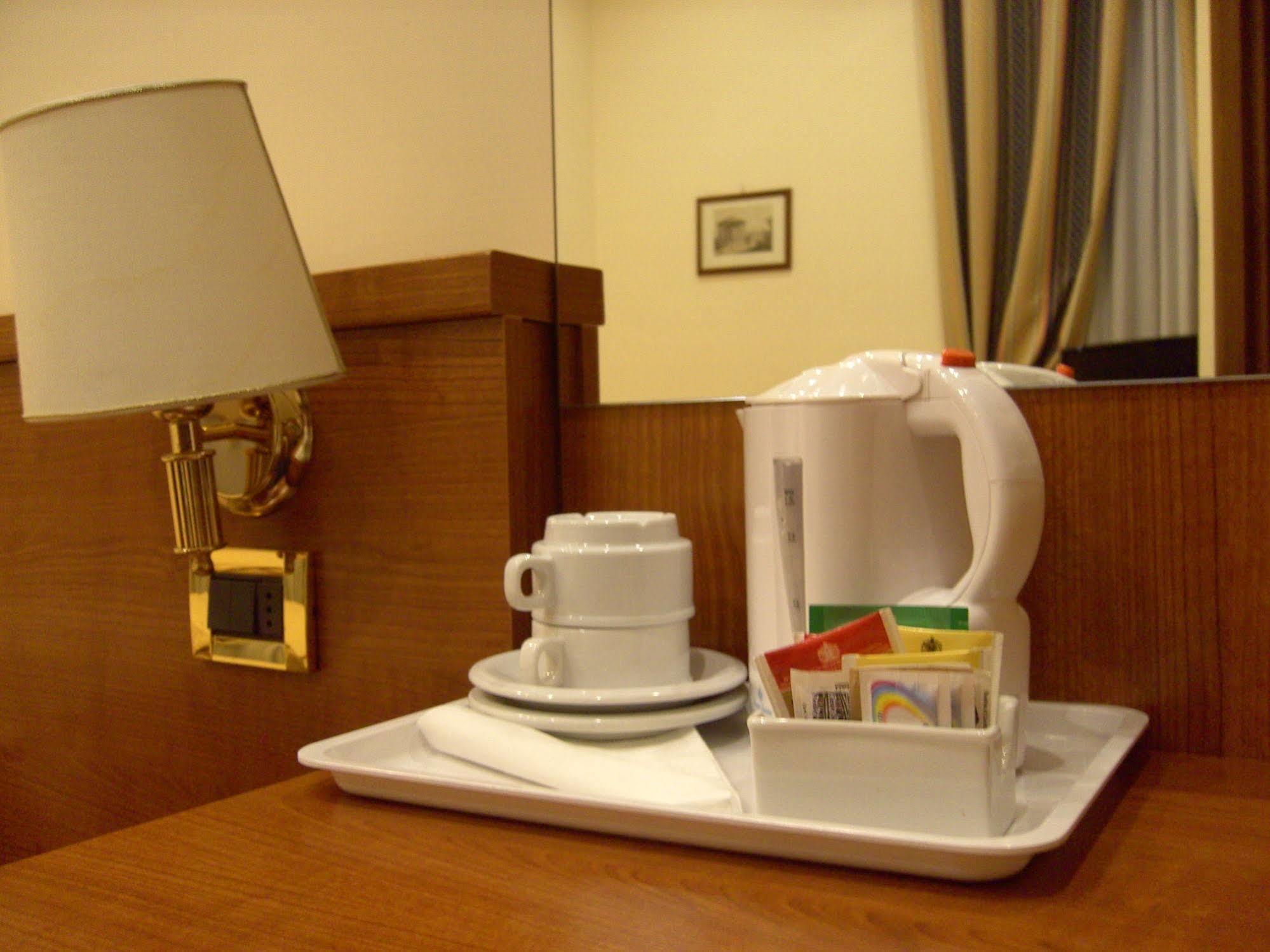 Hotel Stella Рим Екстериор снимка